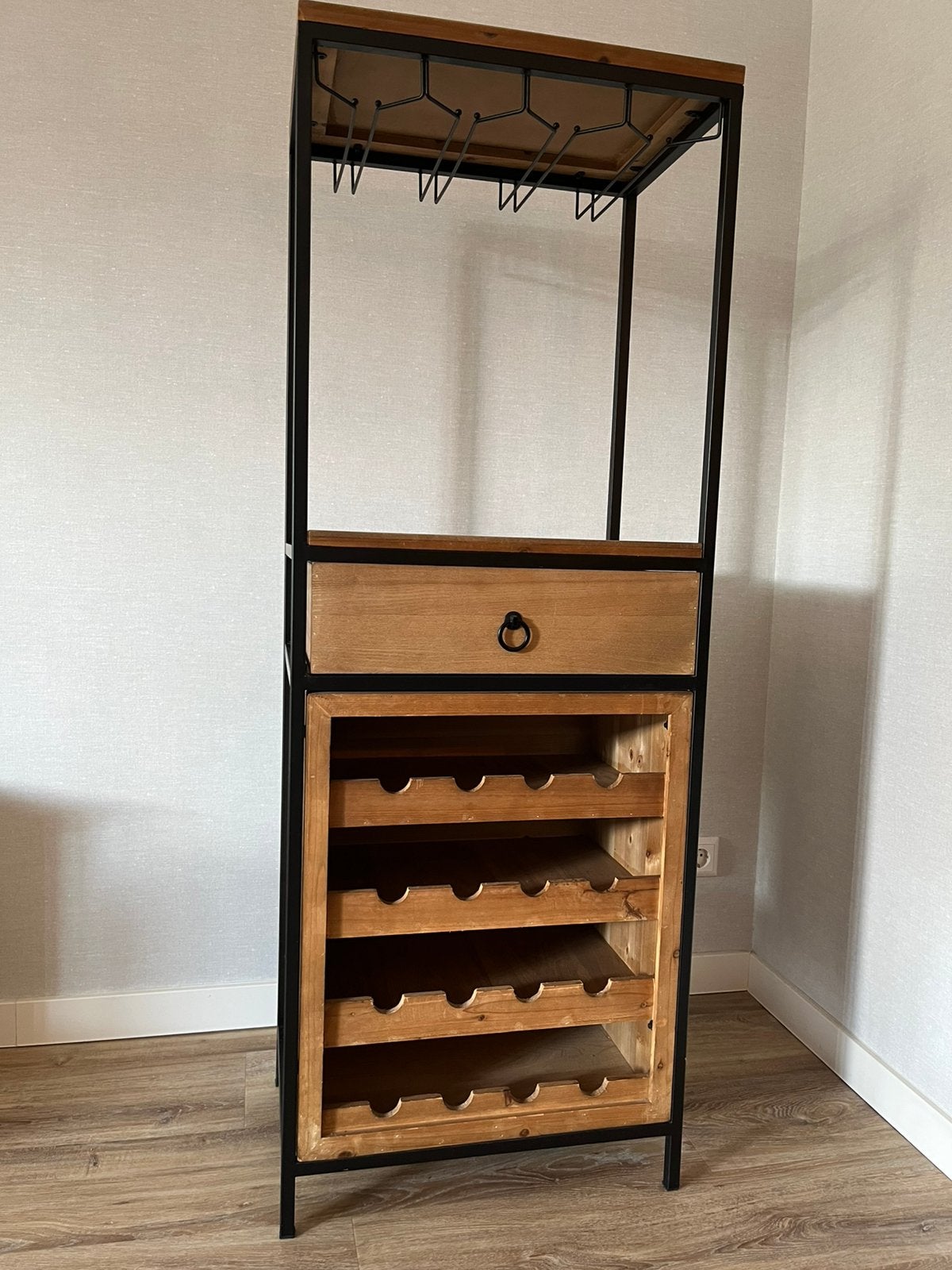 Wijnkast met lade, Ophalen, Zo goed als nieuw, Hout, 15 tot 25 flessen