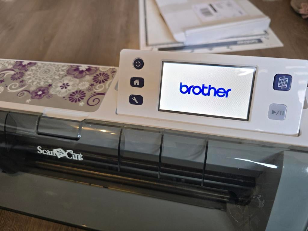 Brother scan n cut CM600 met toebehoren plotter, Ophalen, Gebruikt