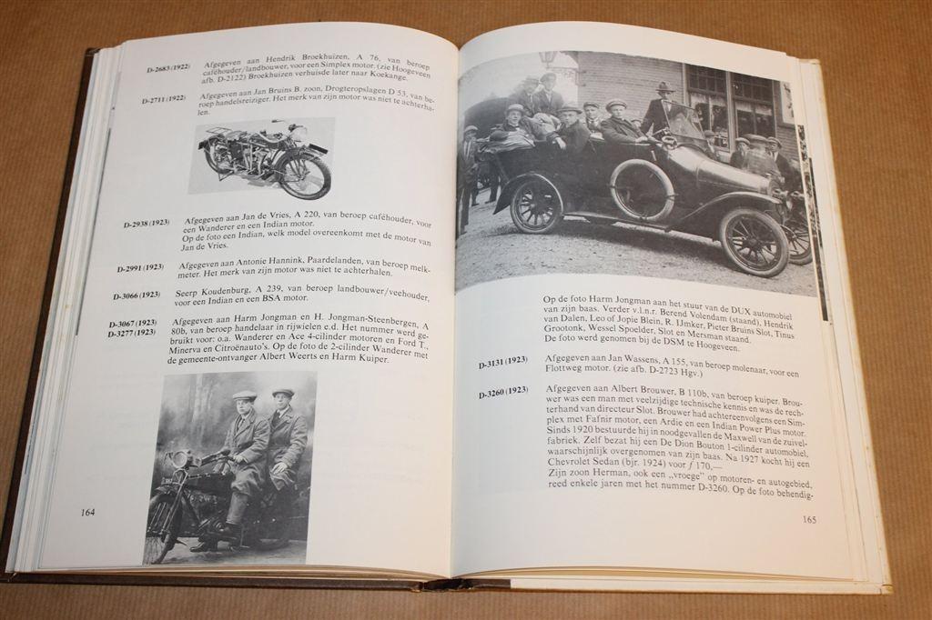 Drenten in Beweging — Geschiedenis van de Auto-Pioniers, Ophalen of Verzenden, Gelezen