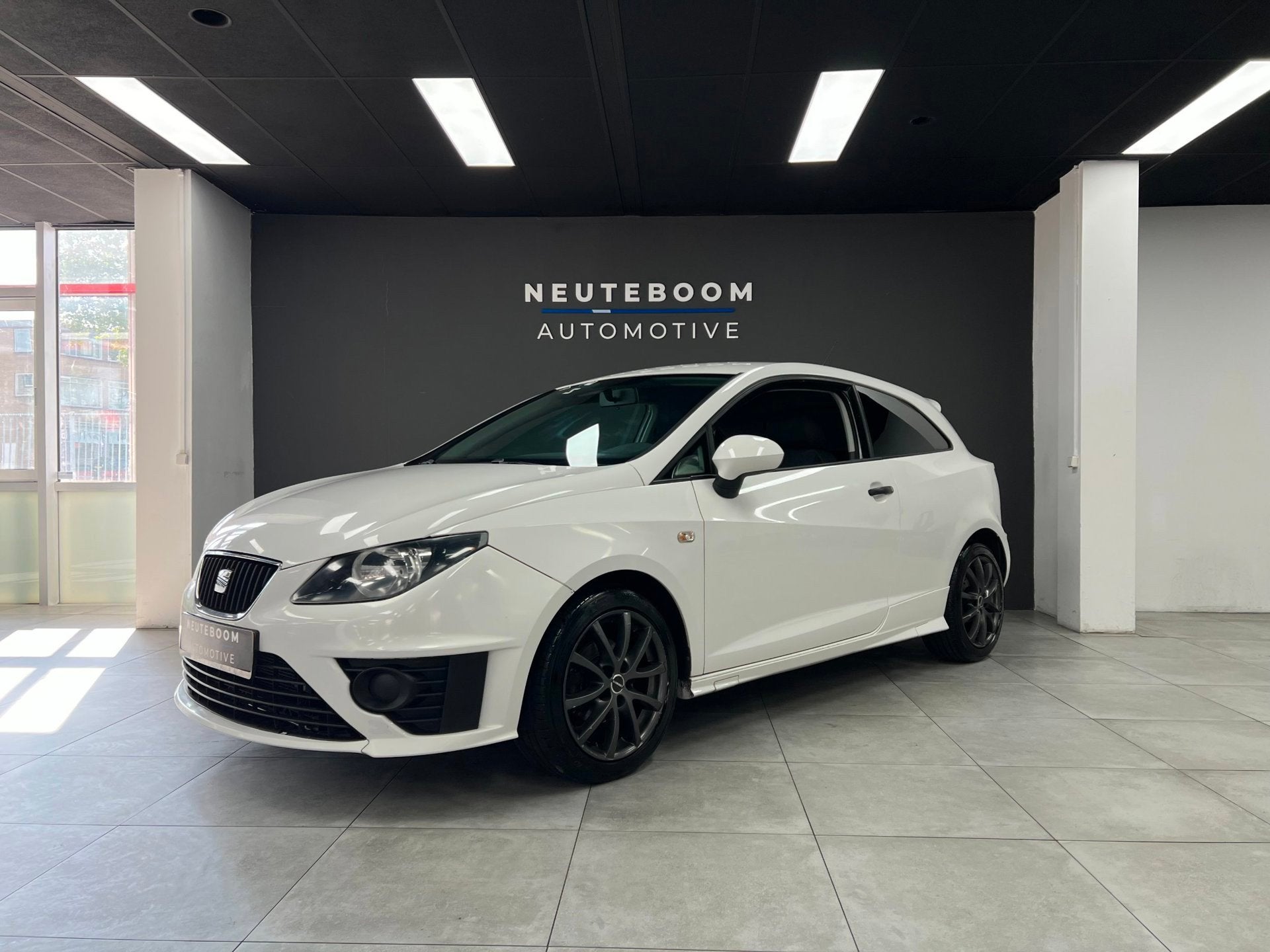 Seat Ibiza SC 1.2 Club | Elektrische ramen | Airco, Voorwielaandrijving, Euro 5, Stof, Gebruikt
