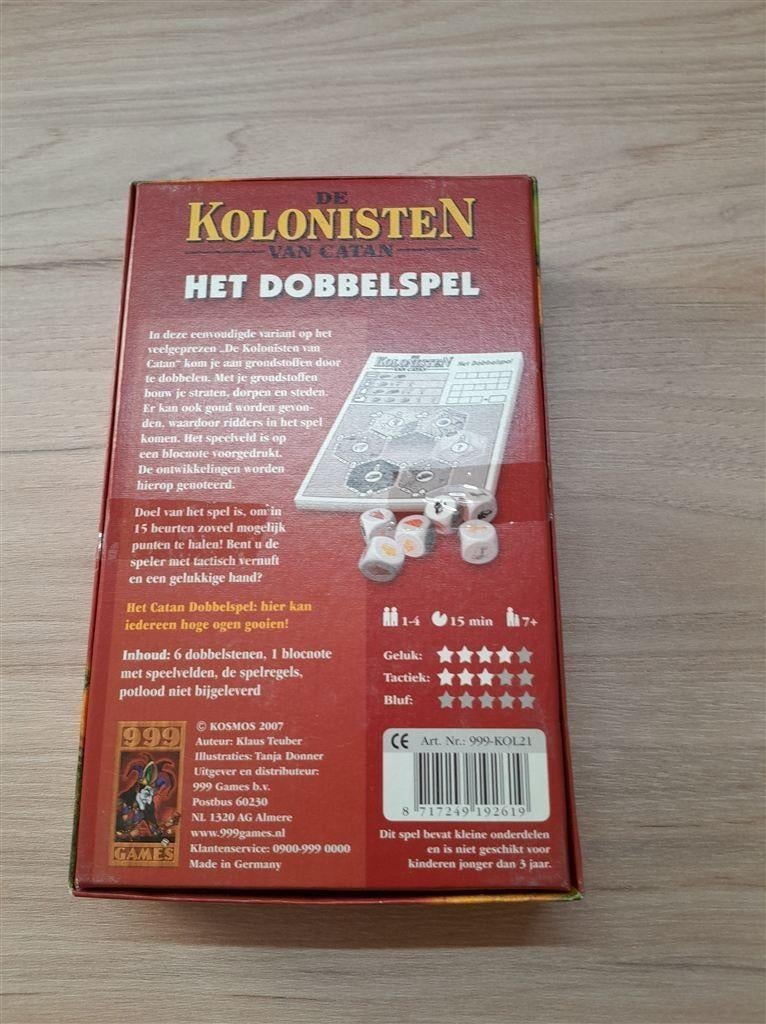 De kolonisten van Catan - het dobbelspel - s3740, Hobby en Vrije tijd, Gezelschapsspellen | Bordspellen, Verzenden, Zo goed als nieuw