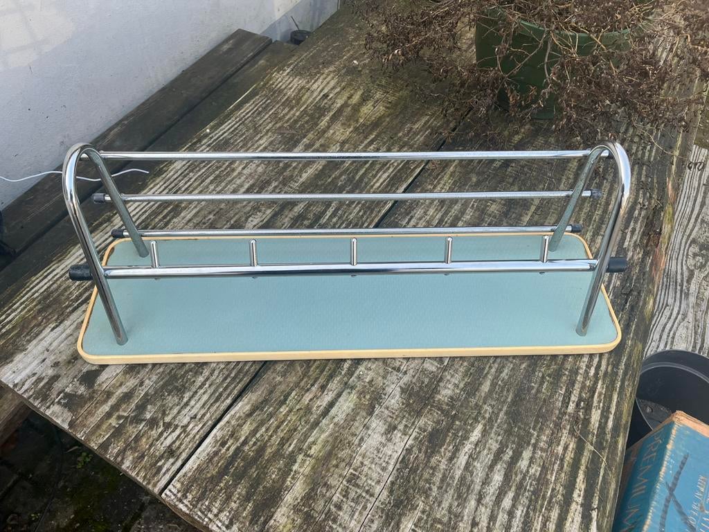 Kapstok jaren 50-60 wand hang blauw vintge retro 70 cm €45, Wandkapstok, Gebruikt, Ophalen of Verzenden, Minder dan 100 cm