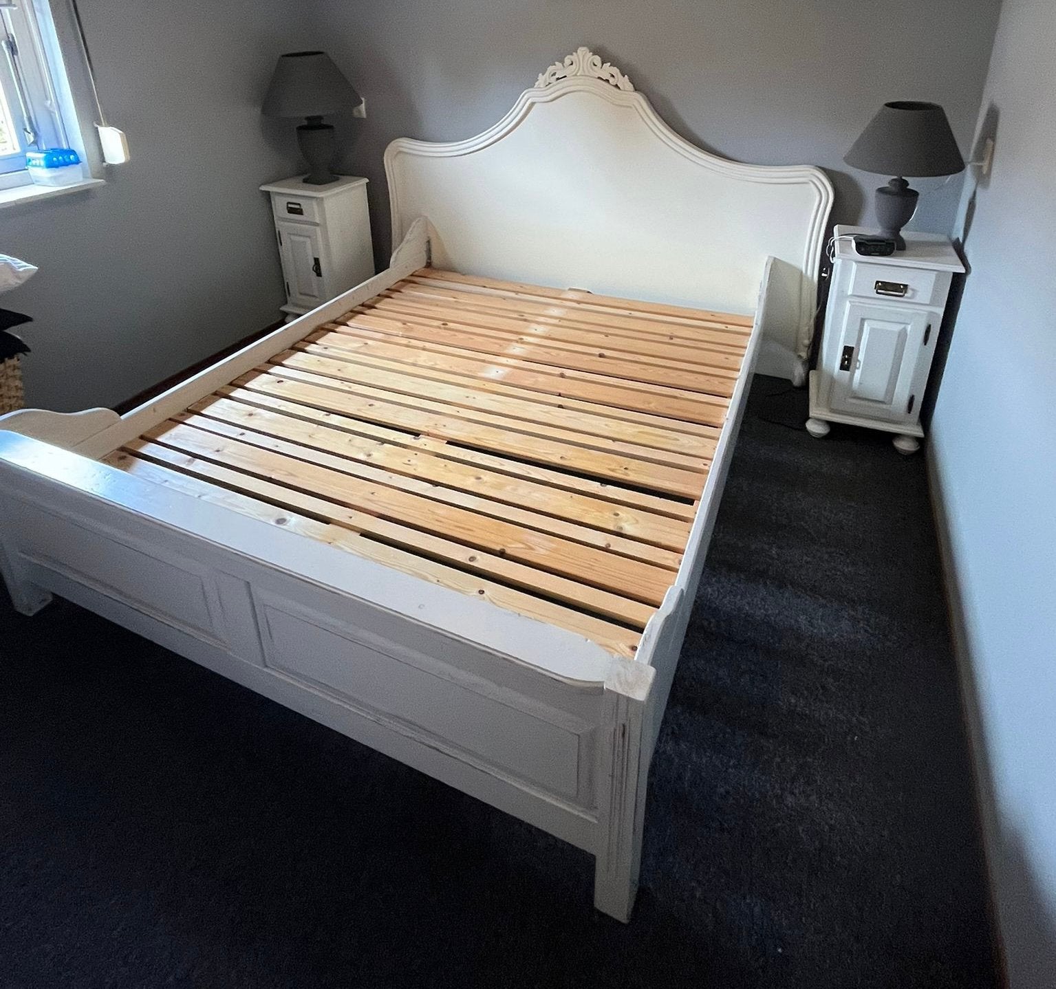 Nostalgisch Vintage barok bed 160 x 200 cm met hoofdbord wit, Ophalen, Wit, Tweepersoons, Zo goed als nieuw
