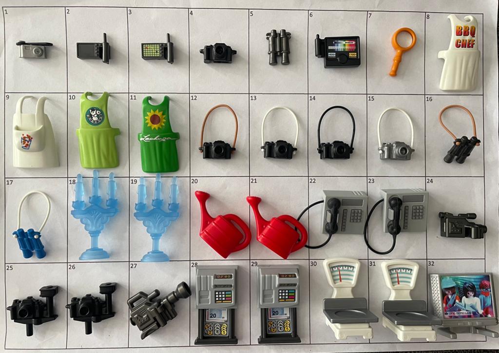 Playmobil losse onderdelen weegschaal kassa fototoestel, Ophalen of Verzenden, Los playmobil