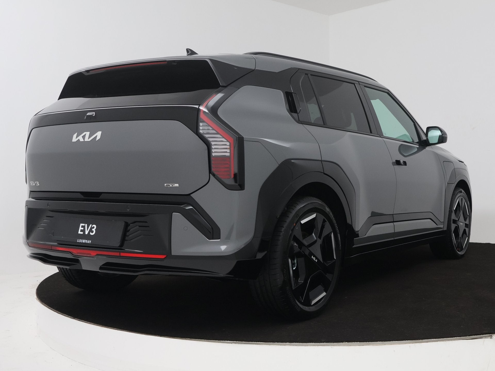 Kia EV3 GT-Line Business Edition 81.4 kWh | Company Car | 10, Auto's, 510 min, Zwart, 31 min, 204 pk