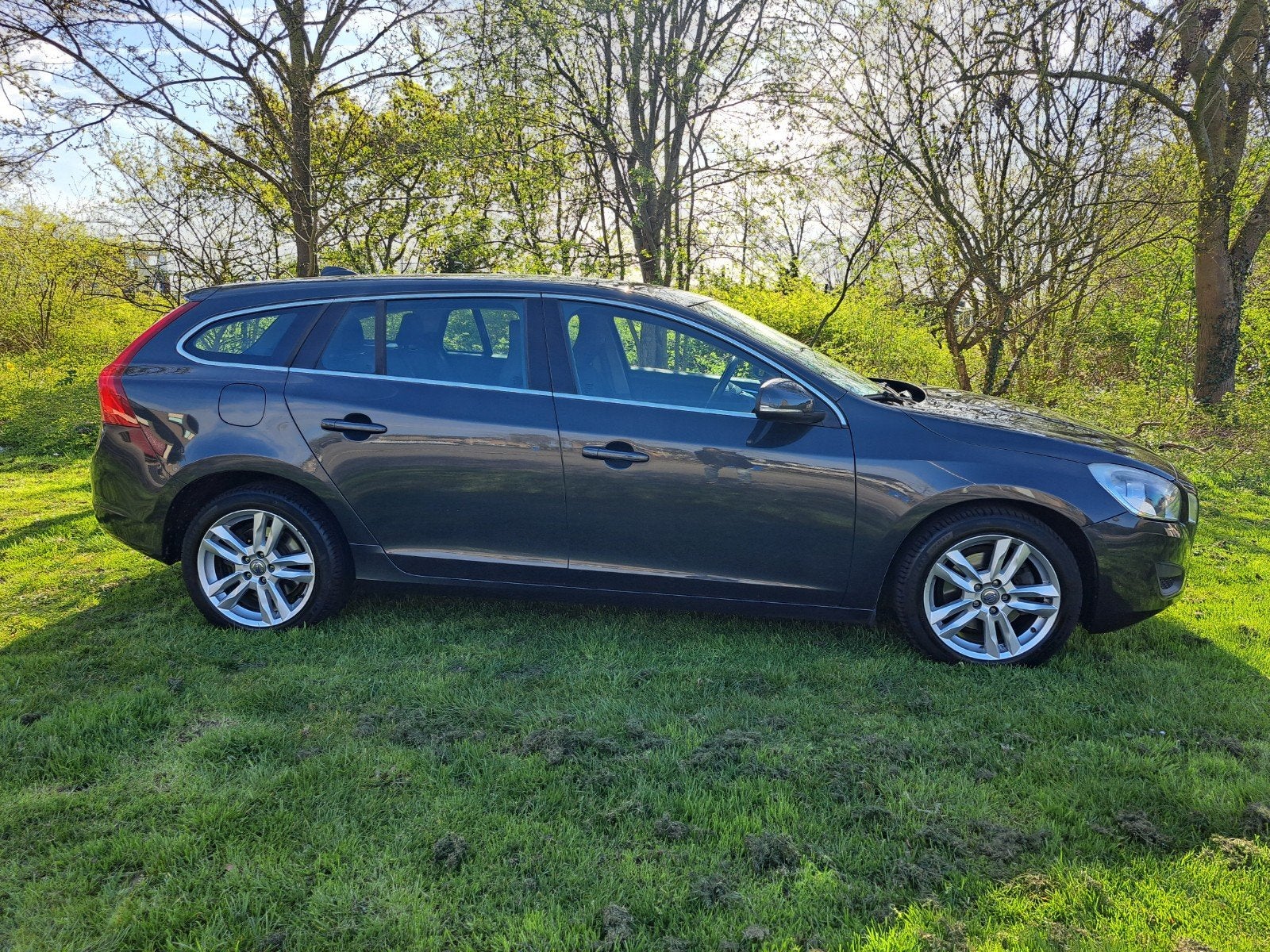 Volvo V60 T4 180pk Polestar getuned 2013 Dealer onderhouden, Auto's, Voorwielaandrijving, Stof, 4 cilinders, Verwarmde buitenspiegels