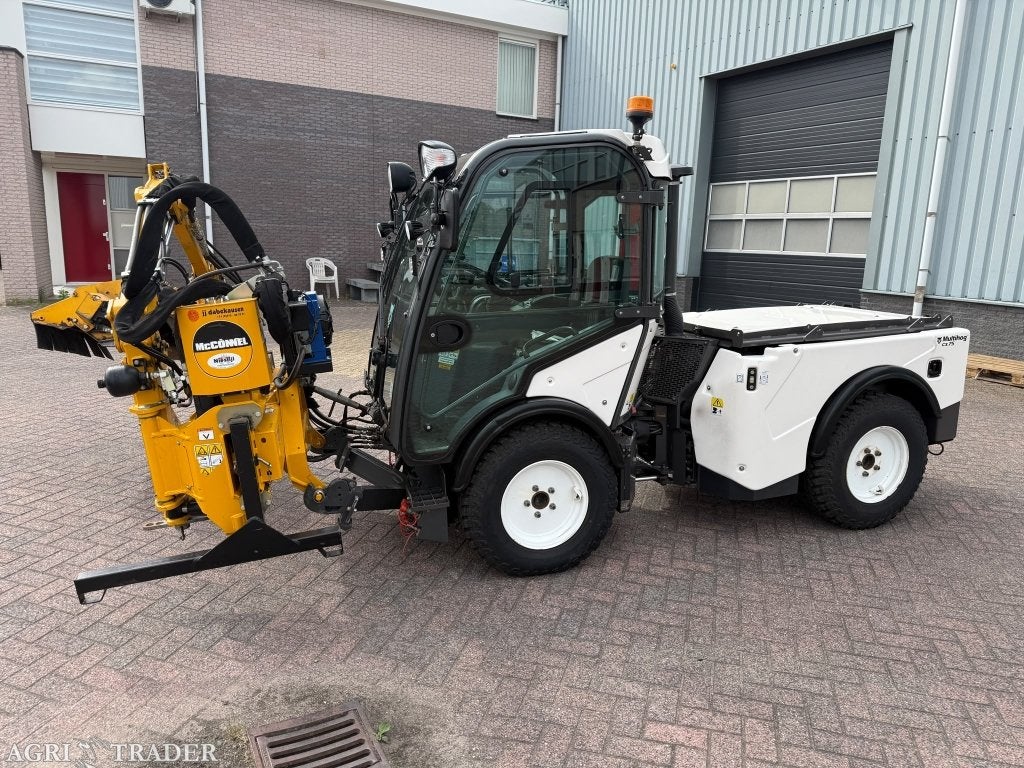 Multihog CX 75werktuigdrager met Mc Connel arm klepelbak, Ophalen, -, Niet opgegeven, Voertuig of Aanhanger