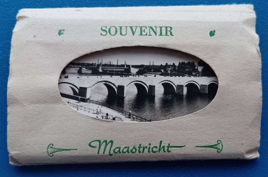 Maastricht 8 Vintage Snapshots, Verzenden, 1940 tot 1960, Zo goed als nieuw, Overige onderwerpen