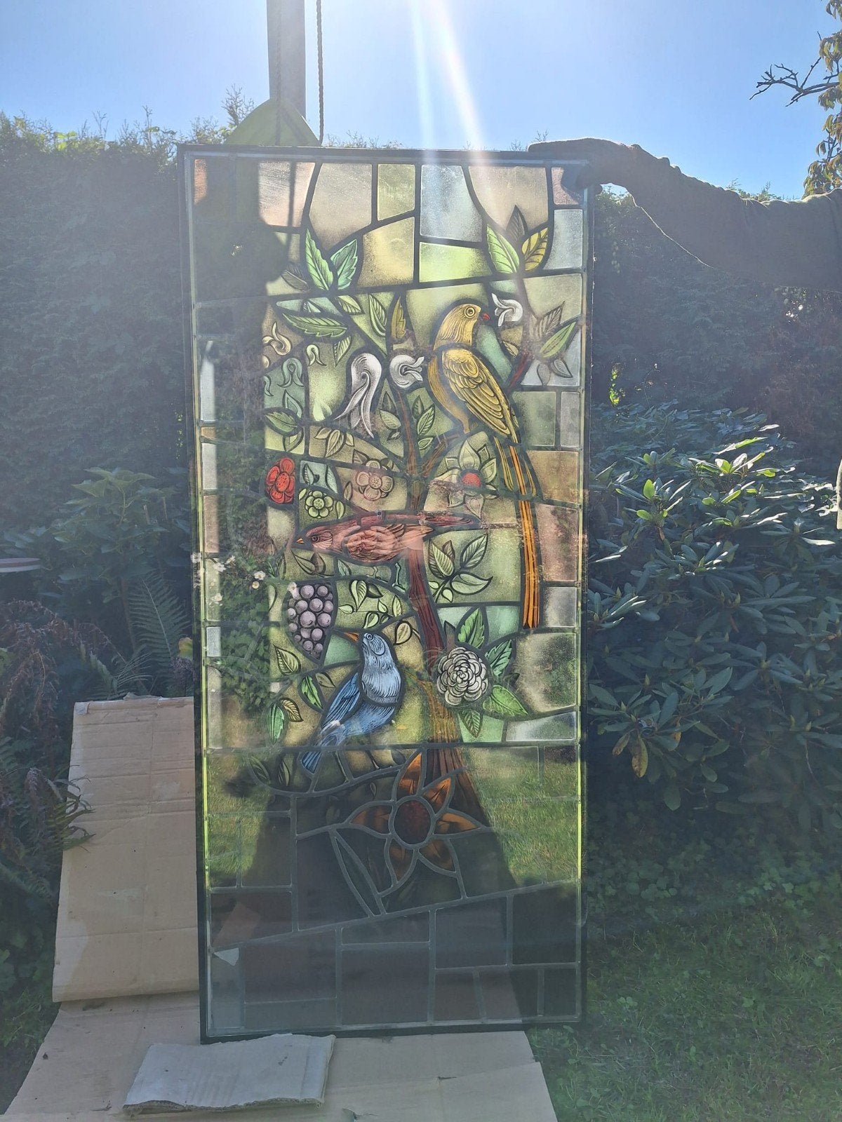 Prachtig glas-in-lood paneel met vogels en bloemen, Ophalen