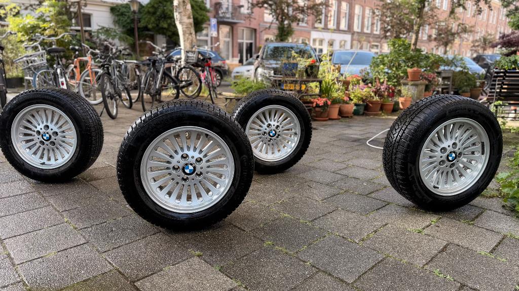 Originele BMW 16 inch velgenset+winterbanden 225/55 R16 -H, Auto-onderdelen, Banden en Velgen, Ophalen, Gebruikt, 16 inch, Banden en Velgen