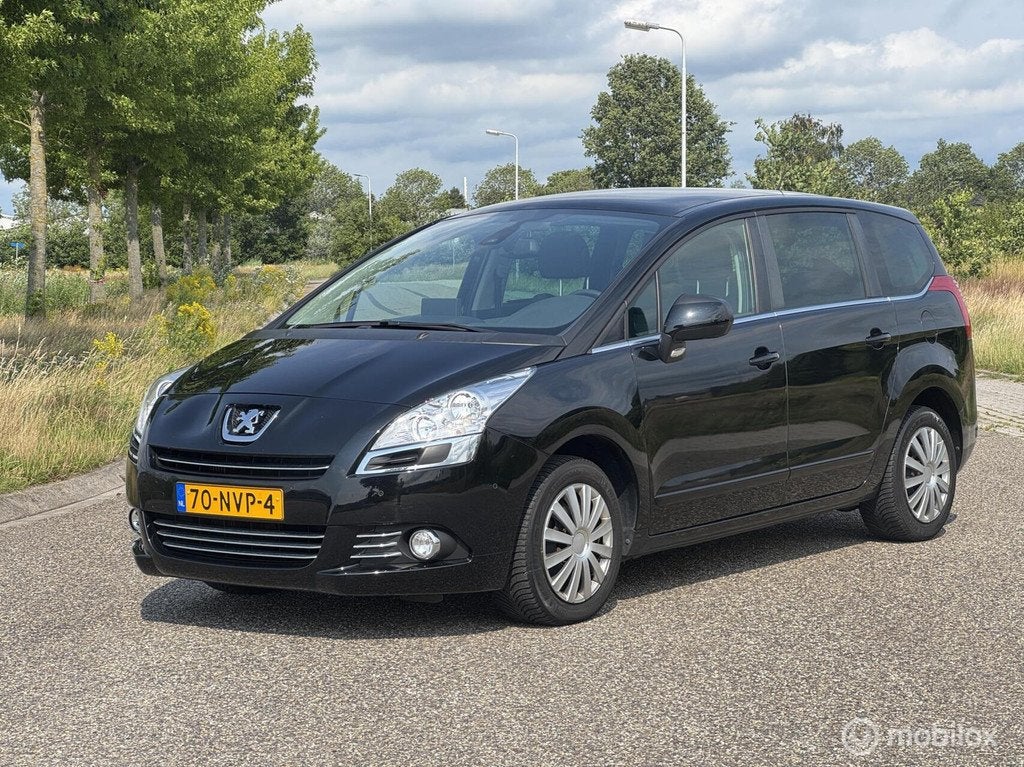 Peugeot 5008 1.6 THP Automaat 7 Pers., Auto's, Euro 5, Gebruikt, 7 stoelen, Zwart