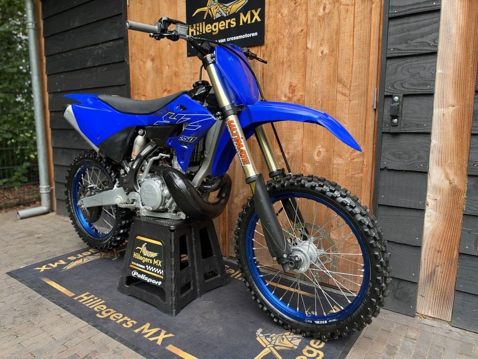 YAMAHA YZ 250 (bj 2022), 250 cc, Motorrijbewijs A, Bedrijf, Onbekend