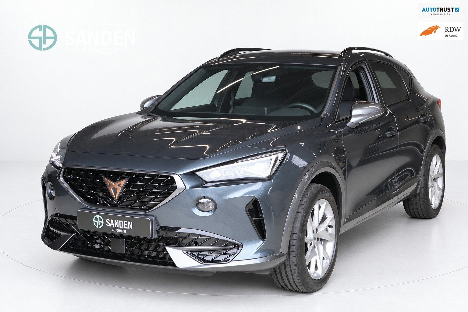 CUPRA Formentor 1.5 TSI|150PK|Navi|Camera|Ledmatrix|Rijassis, Auto's, Voorwielaandrijving, Dealer onderhouden, Zwart, 4 cilinders