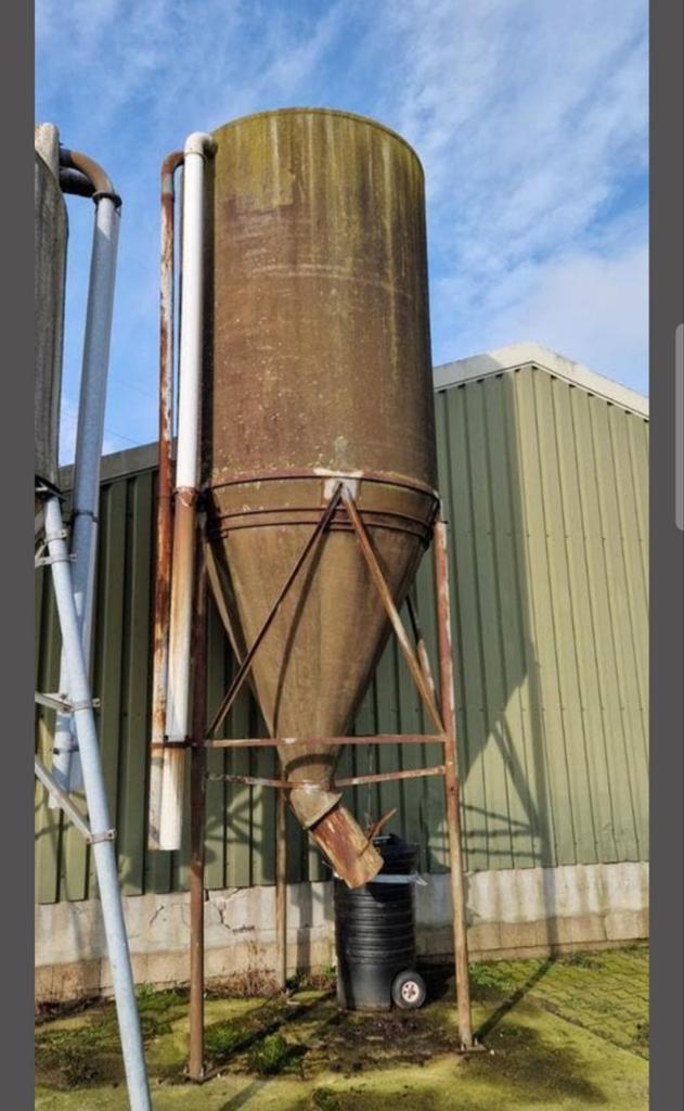 Gratis voersilo - 6 meter polyester/metaal, Ophalen
