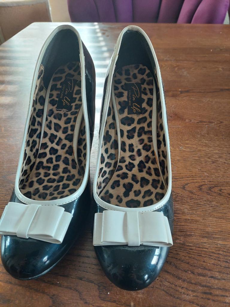 Pin Up Couture pumps met strik en luipaardprint, Pumps, Zwart, Gedragen, Pin Up Couture
