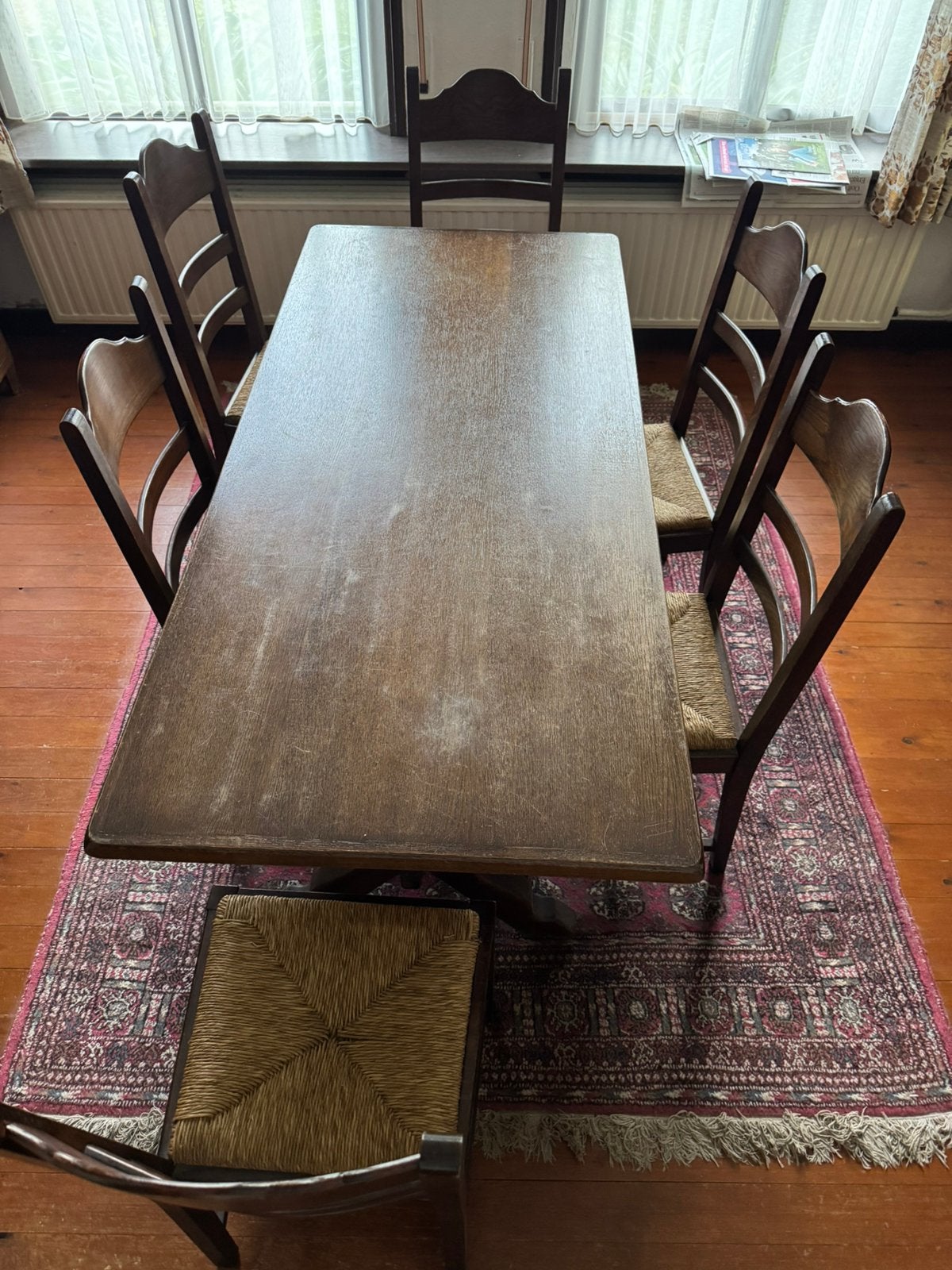 Vintage eiken tafel met 6 stoelen met rietenzitting, Ophalen, Gebruikt, 4 tot 6 stoelen