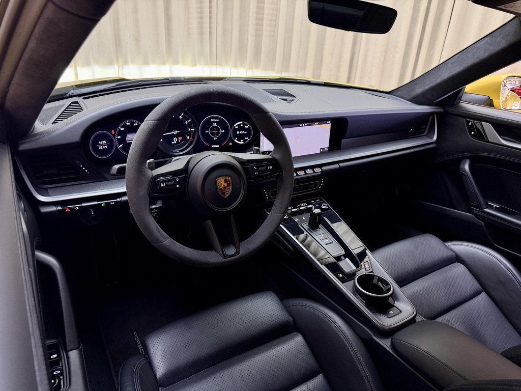 Porsche 911 992 3.0 Carrera S / 450 PK / Paint to Sample / P, Automaat, Achterwielaandrijving, Gebruikt, 1515 kg