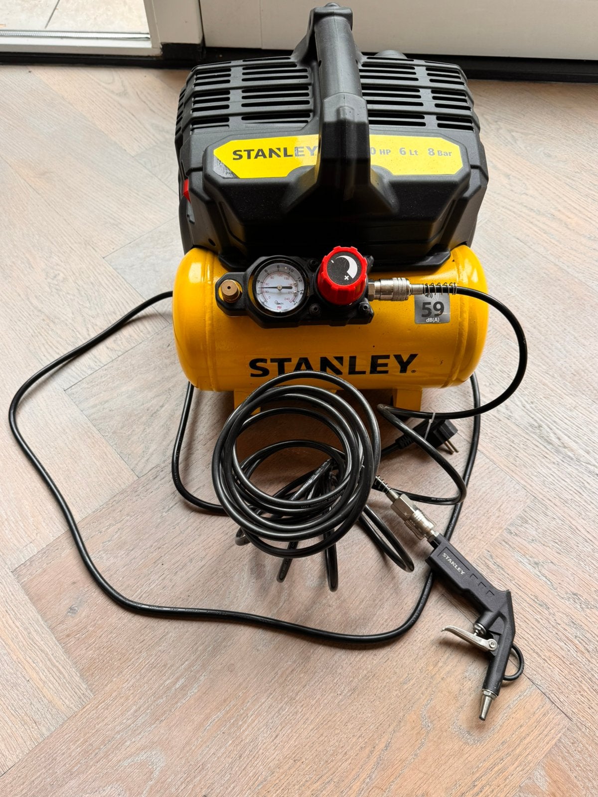 ZGAN Stanley Compressor extra stil, Ophalen, Zo goed als nieuw, Minder dan 200 liter/min, Olievrij