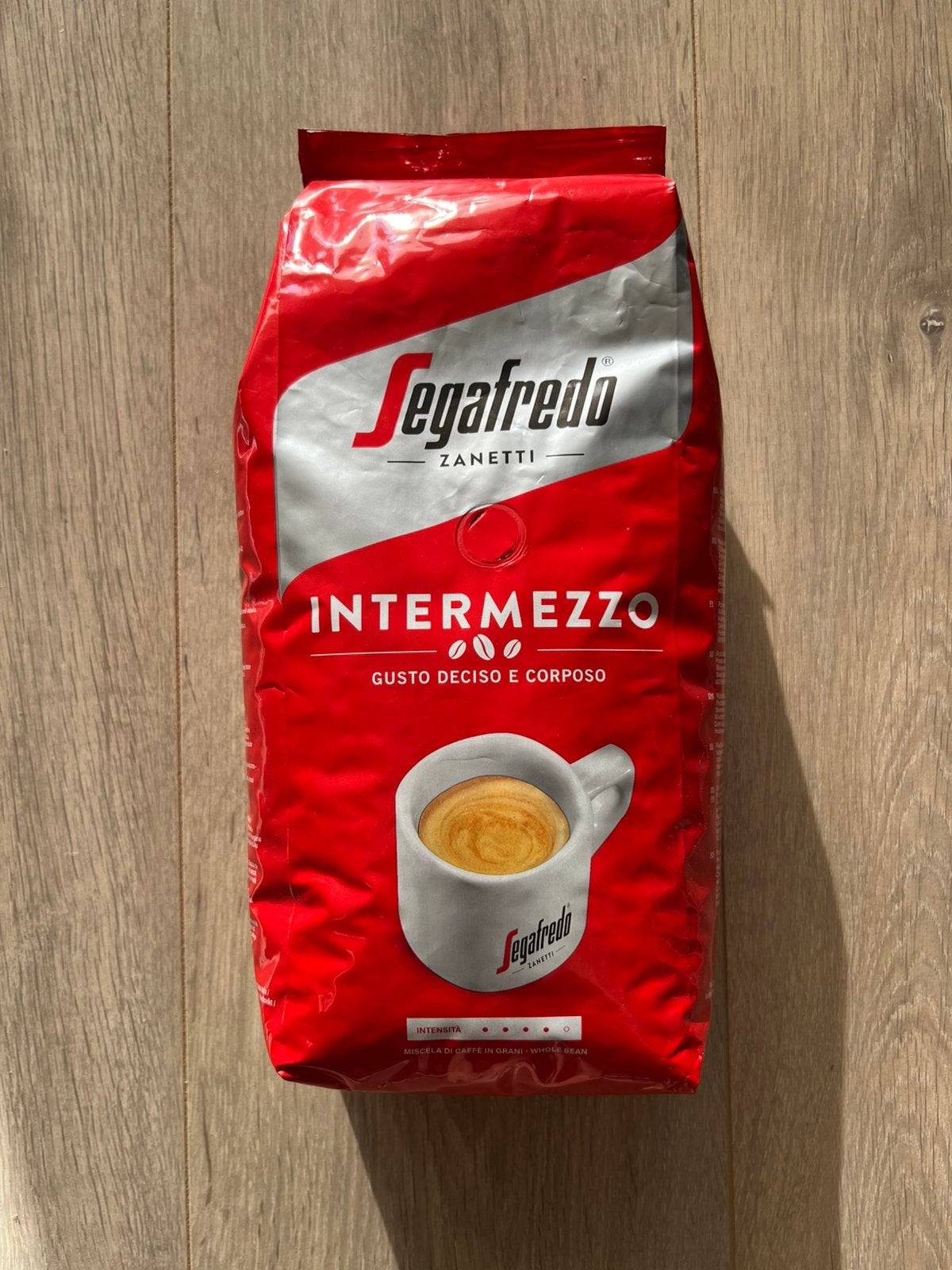 Segafredo Intermezzo koffiebonen – 1 kg, Ophalen of Verzenden