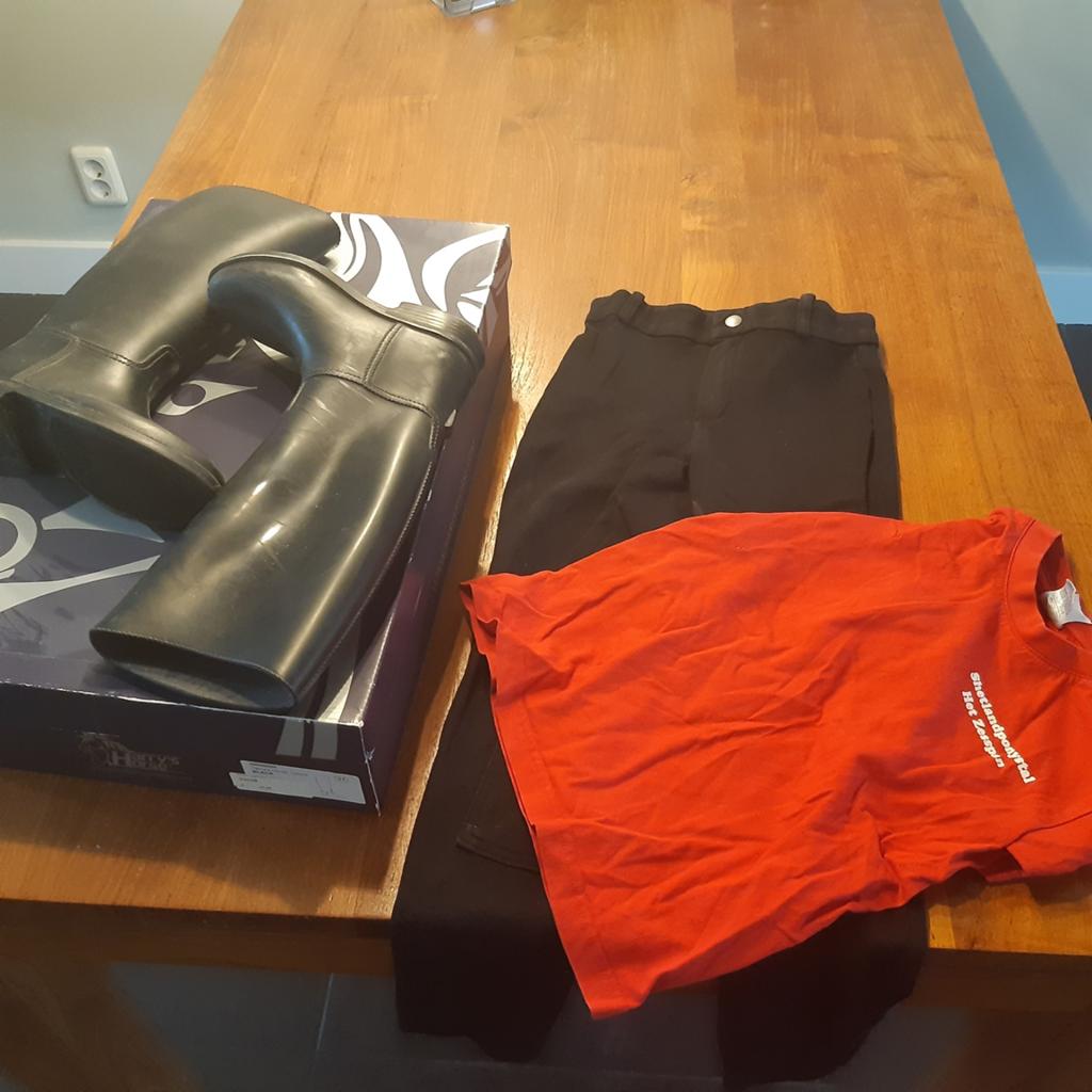Paardrij- set, laarzen, broek, tshirt, Dieren en Toebehoren, Paardrijkleding, Ophalen, Recreatie, Kinderen, Schoeisel
