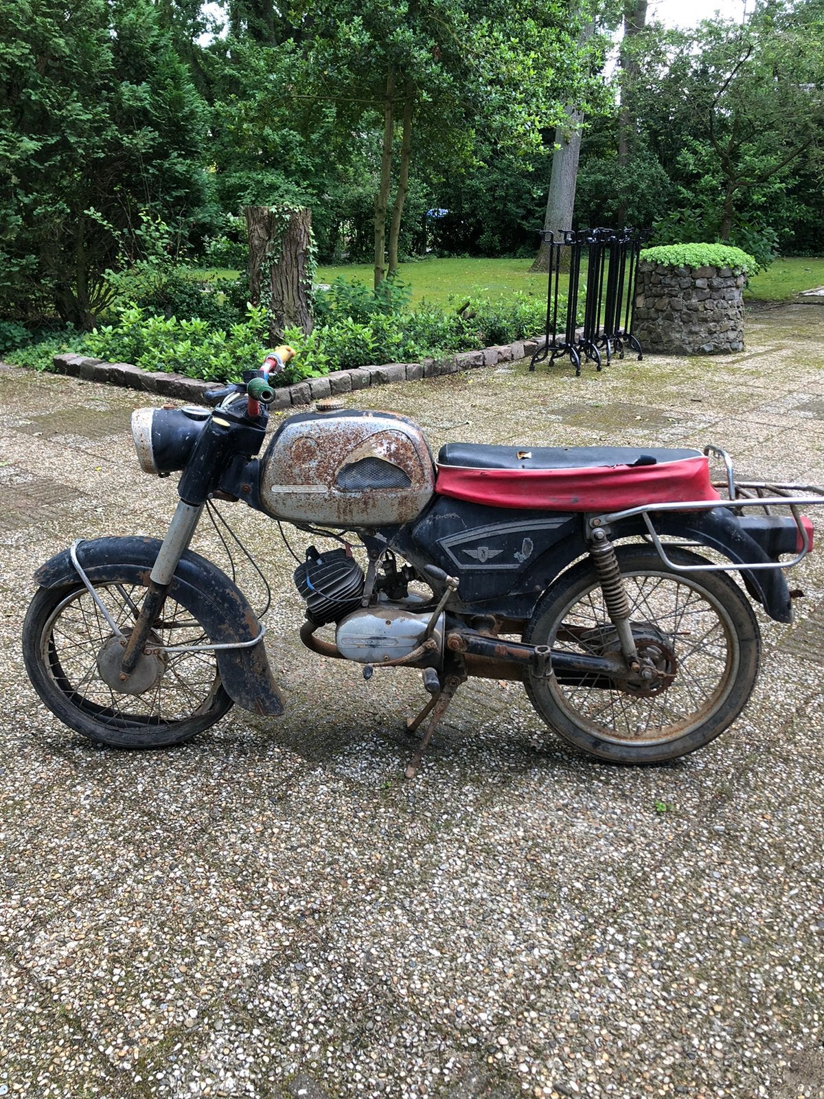 Opknapper Zundapp 517 KS50 5 Bak, Fietsen en Brommers, Brommers | Zundapp, Ophalen, Zo goed als nieuw, Overige modellen