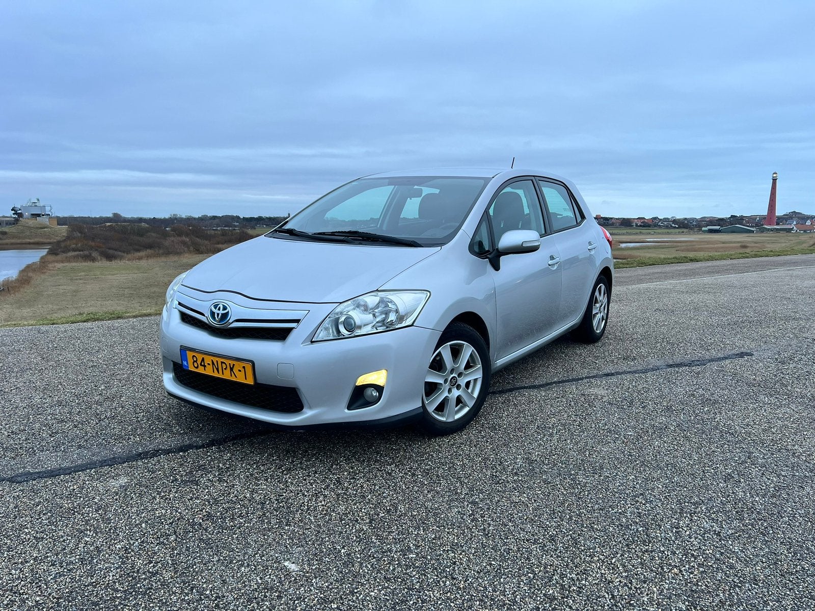 Toyota Auris 1.8 Full Hybrid 5DR CVT 2010 Grijs, Auto's, 136 pk, 4 cilinders, Traction-control, Origineel Nederlands