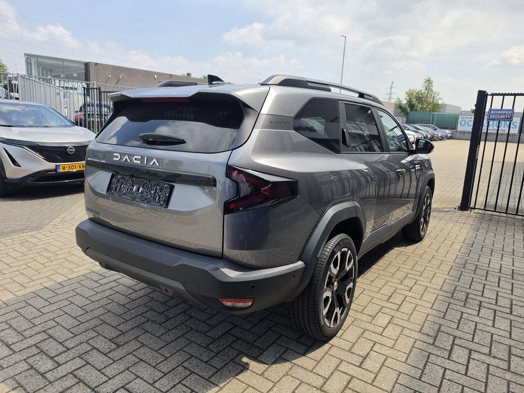 Dacia Bigster Hybrid 155 Journey | Elektrische achterklep |, 1793 cc, Stof, Gebruikt, 4 cilinders