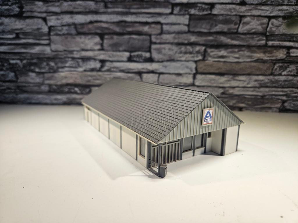 Aldi supermarkt gebouw N spoor modeltrein 1:160, Overige merken, Gebruikt, Gelijkstroom of Wisselstroom, Brug, Tunnel of Gebouw