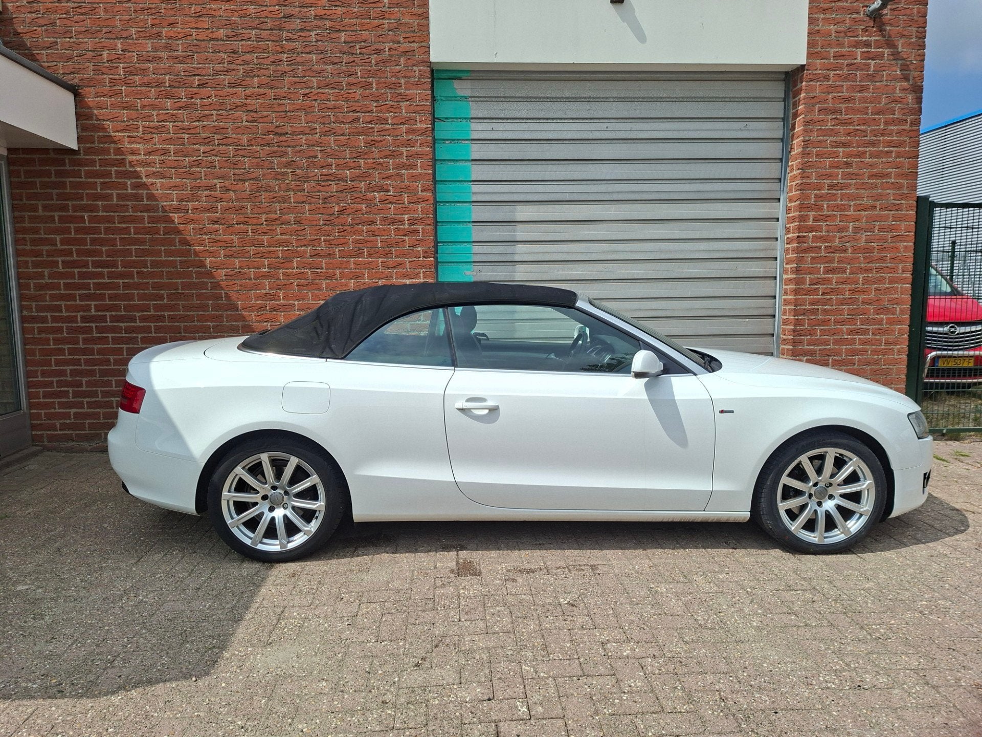Audi A5 Cabriolet 1.8 TFSI Clima navi, Auto's, Audi, Voorwielaandrijving, Euro 5, Gebruikt, Zwart
