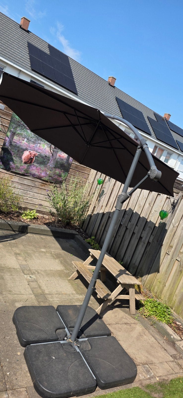 Zweefparasol XL met voetsteun, Tuin en Terras, Ophalen, Zo goed als nieuw, 2 tot 3 meter, Zweefparasol