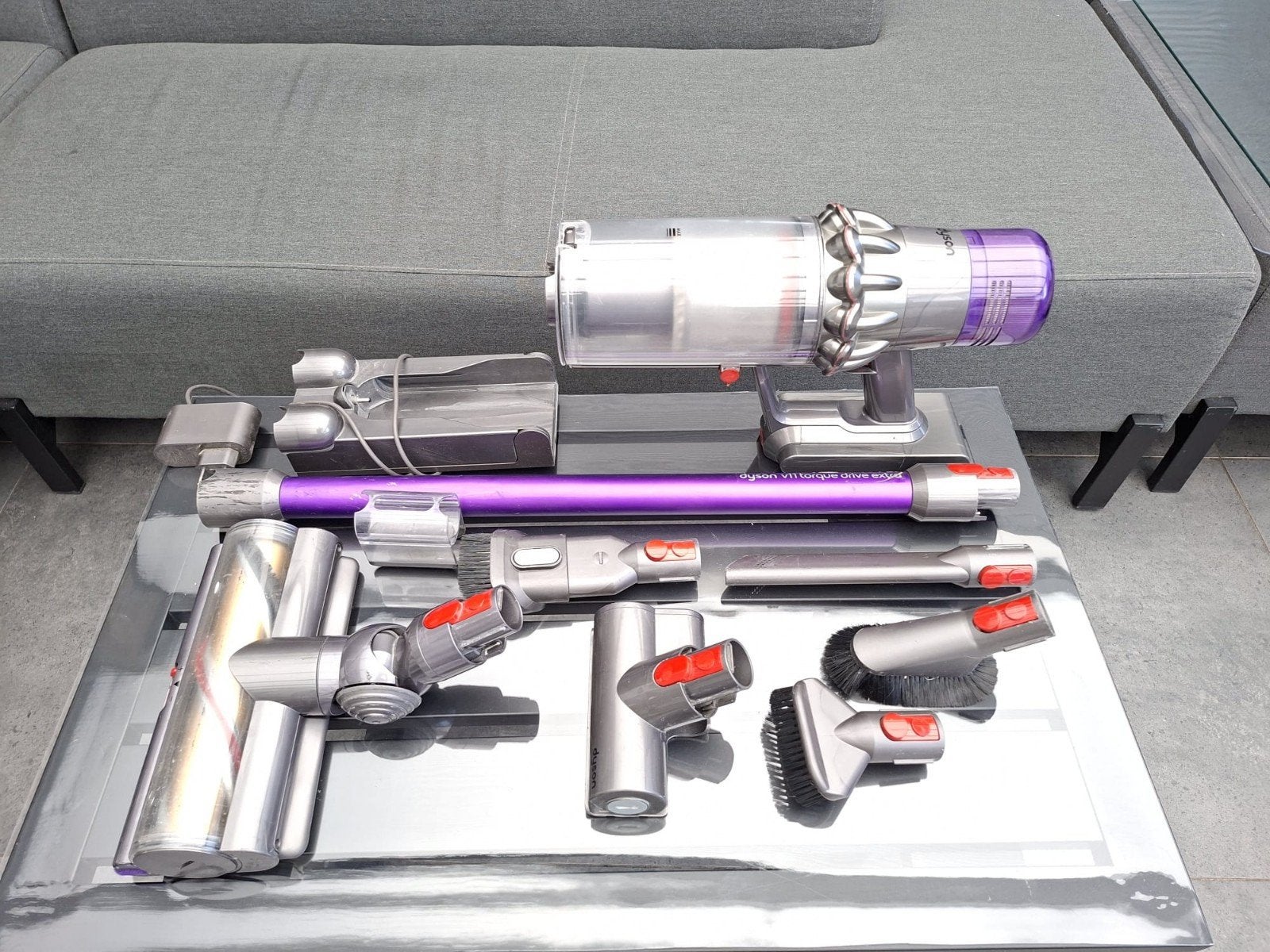 Dyson V11 Torque Steelstofzuiger Met Klik Accu., Witgoed en Apparatuur, Stofzuigers, Ophalen of Verzenden