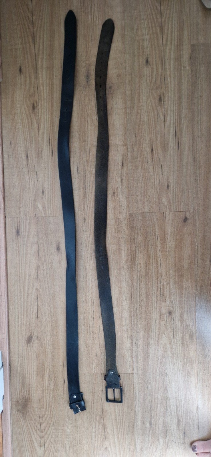 Set van 2 leren herenriemen - Zwart en Bruin, Kleding | Heren, Ophalen of Verzenden, Zo goed als nieuw, Riem of Ceintuur, Echt leder
