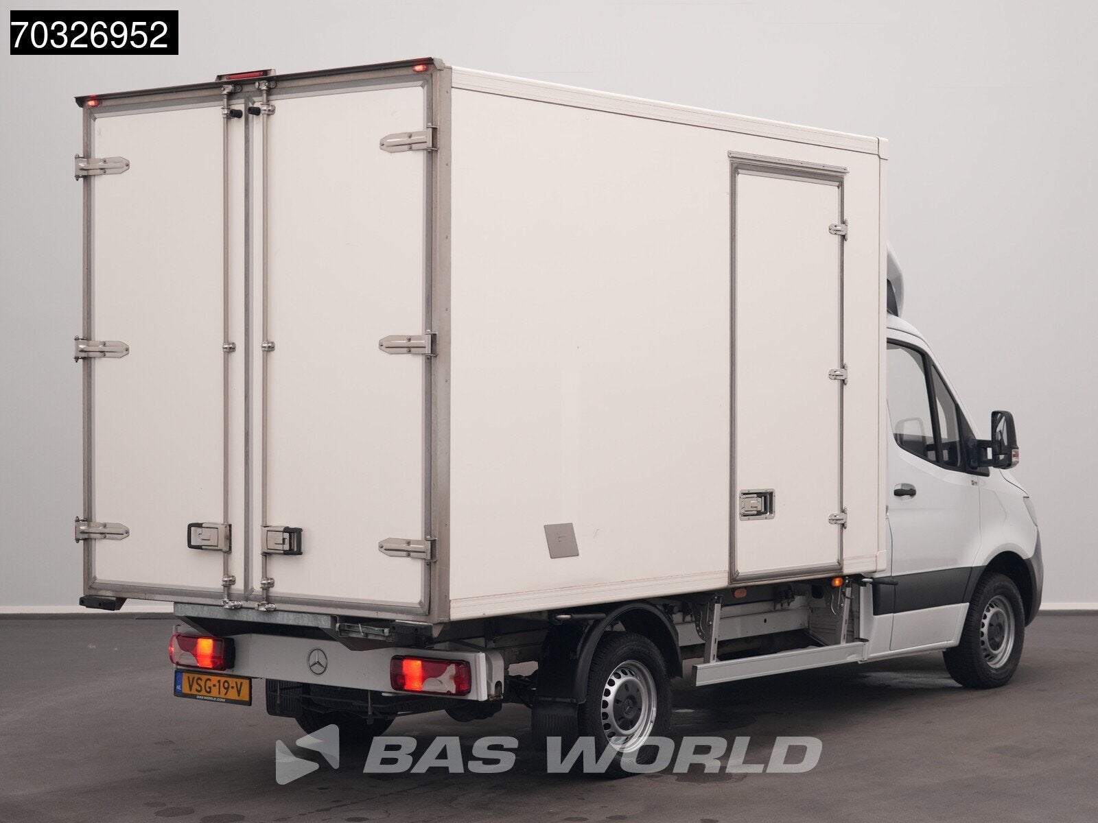 Mercedes Sprinter 317 CDI Koelwagen Zijdeur Achterdeuren Car, Auto's, Bestelauto's, Stof, Gebruikt, Euro 6, 4 cilinders