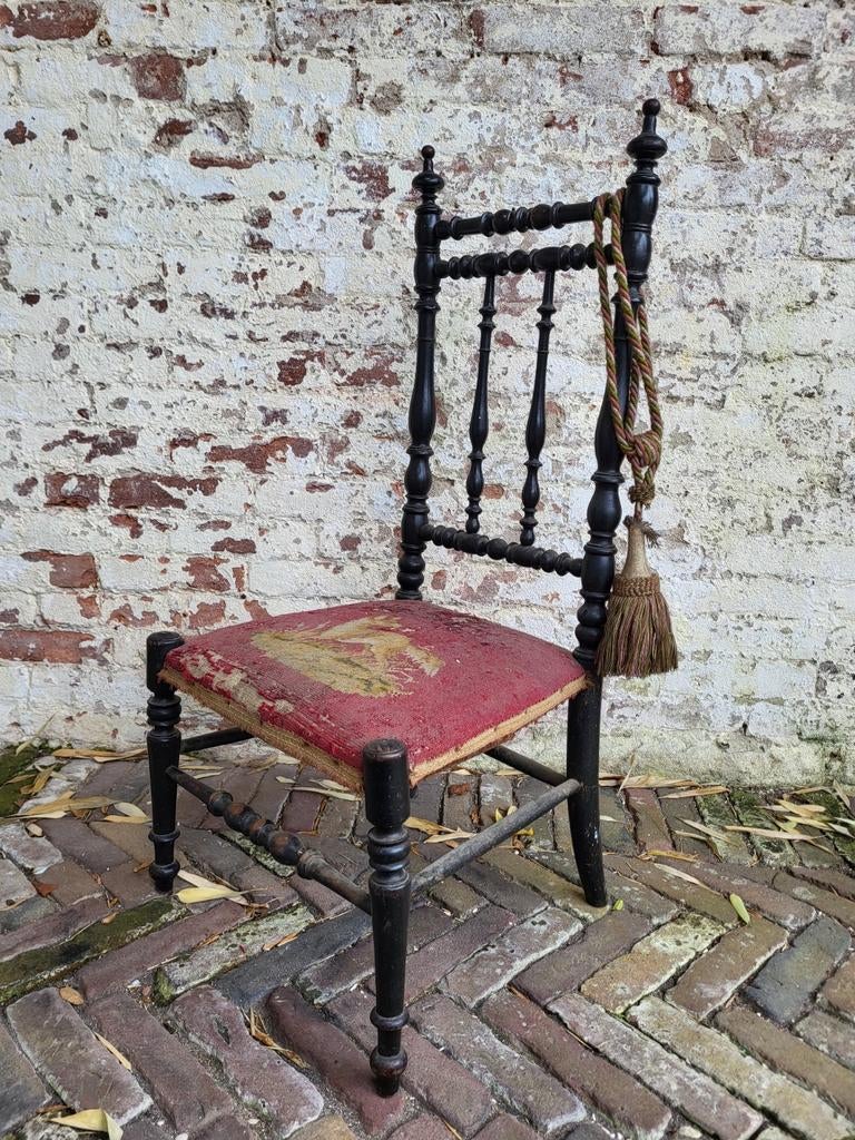 Antieke franse  sleetse brocante jachtstoel / allegonda, Ophalen of Verzenden