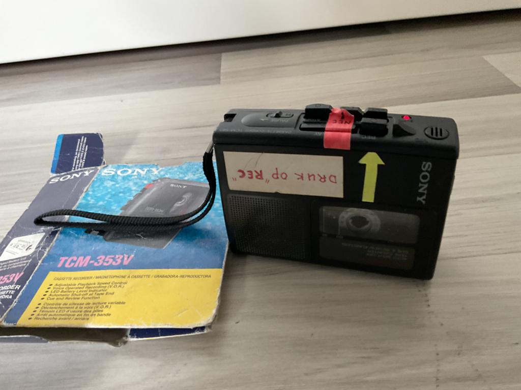 🔥Sony walkman / voicerecorder TCM-353V 🔥defect🔥, Audio, Tv en Foto, Walkmans, Discmans en Minidiscspelers, Ophalen of Verzenden