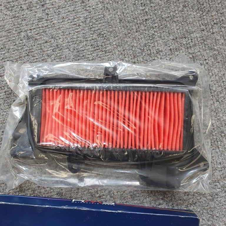 NIEUW Luchtfilterelement Kymco Like 125cc 200cc 2009-2012, Ophalen of Verzenden, Nieuw, Carburateur, Kymco