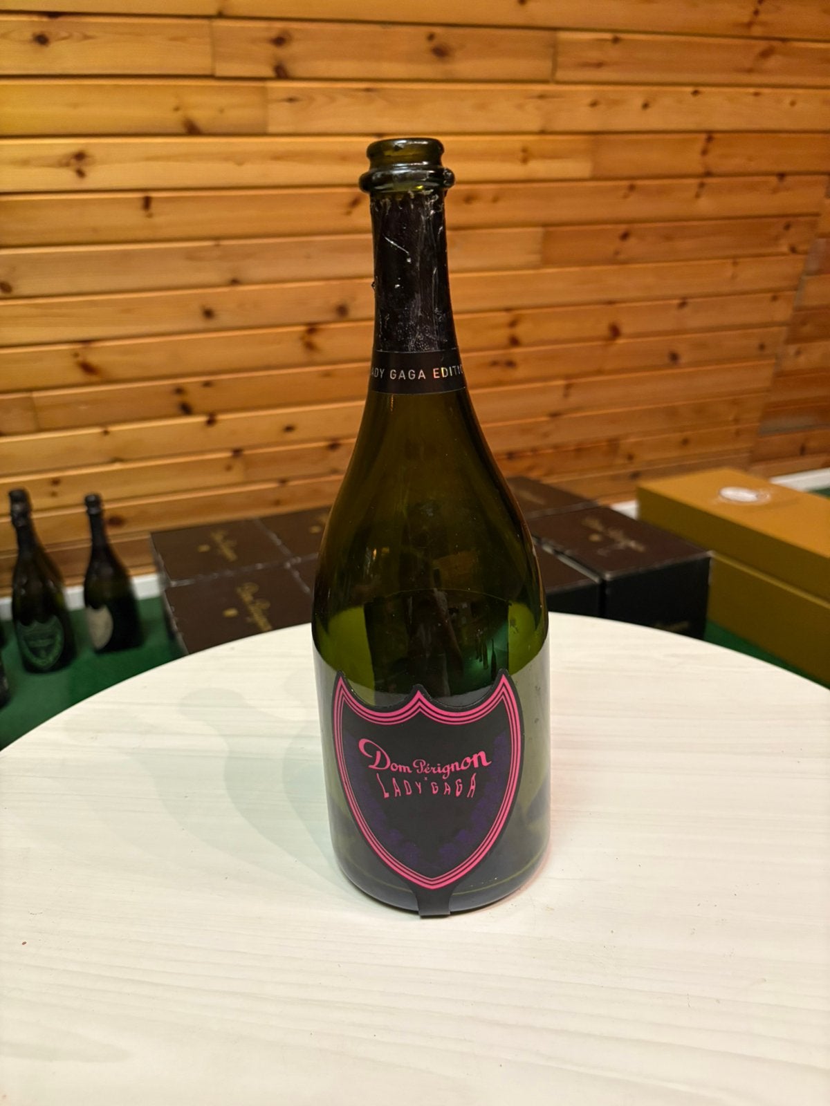 Lady gaga Dom Perignon, Verzamelen, Wijnen, Ophalen of Verzenden, Zo goed als nieuw, Frankrijk, Champagne