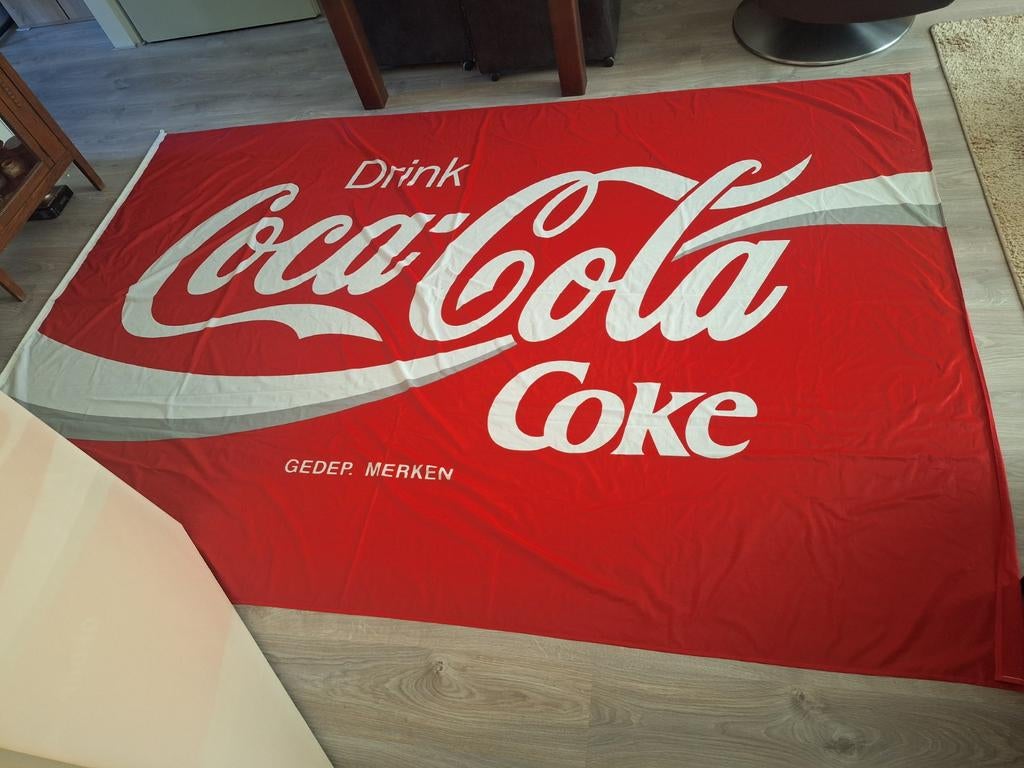 Coca-Cola vlag uit Nederland, Verzamelen, Merken en Reclamevoorwerpen, Ophalen of Verzenden, Gebruikt, Gebruiksvoorwerp
