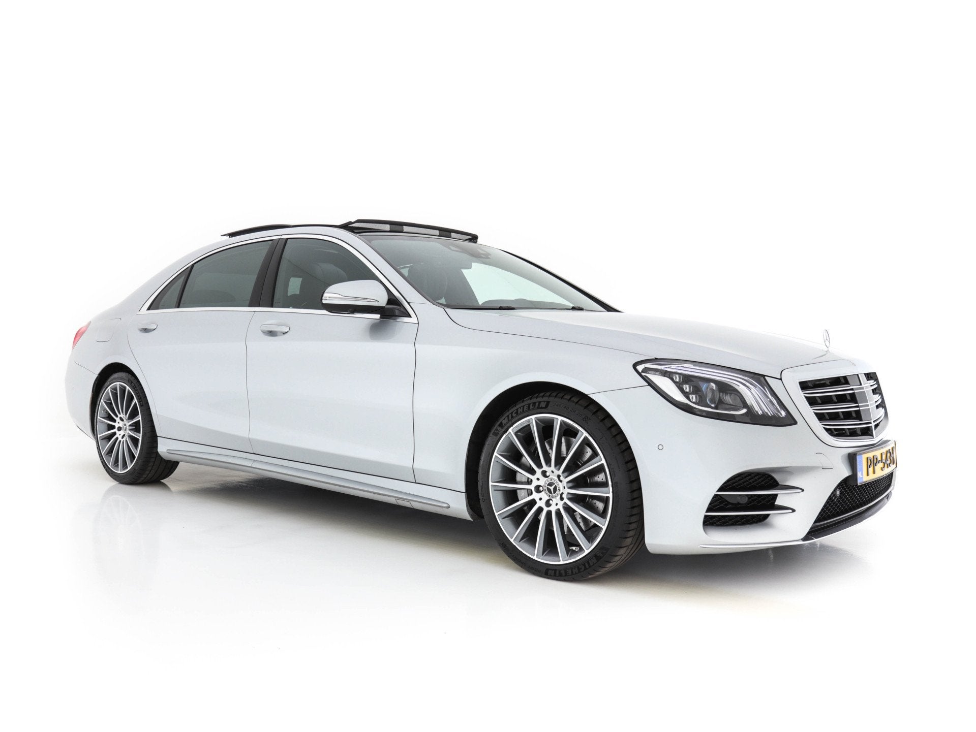 Mercedes-Benz S-Klasse 400d AMG-Line 4-Matic Lang Aut. *PANO, Automaat, Gebruikt, 2925 cc, 241 €/maand