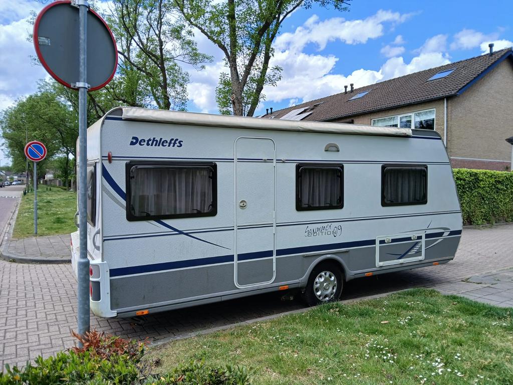 Dethleffs Summer Edition 2009 540 DB incl. mover., Caravans en Kamperen, Rondzit, Frans bed, Particulier, Luifel