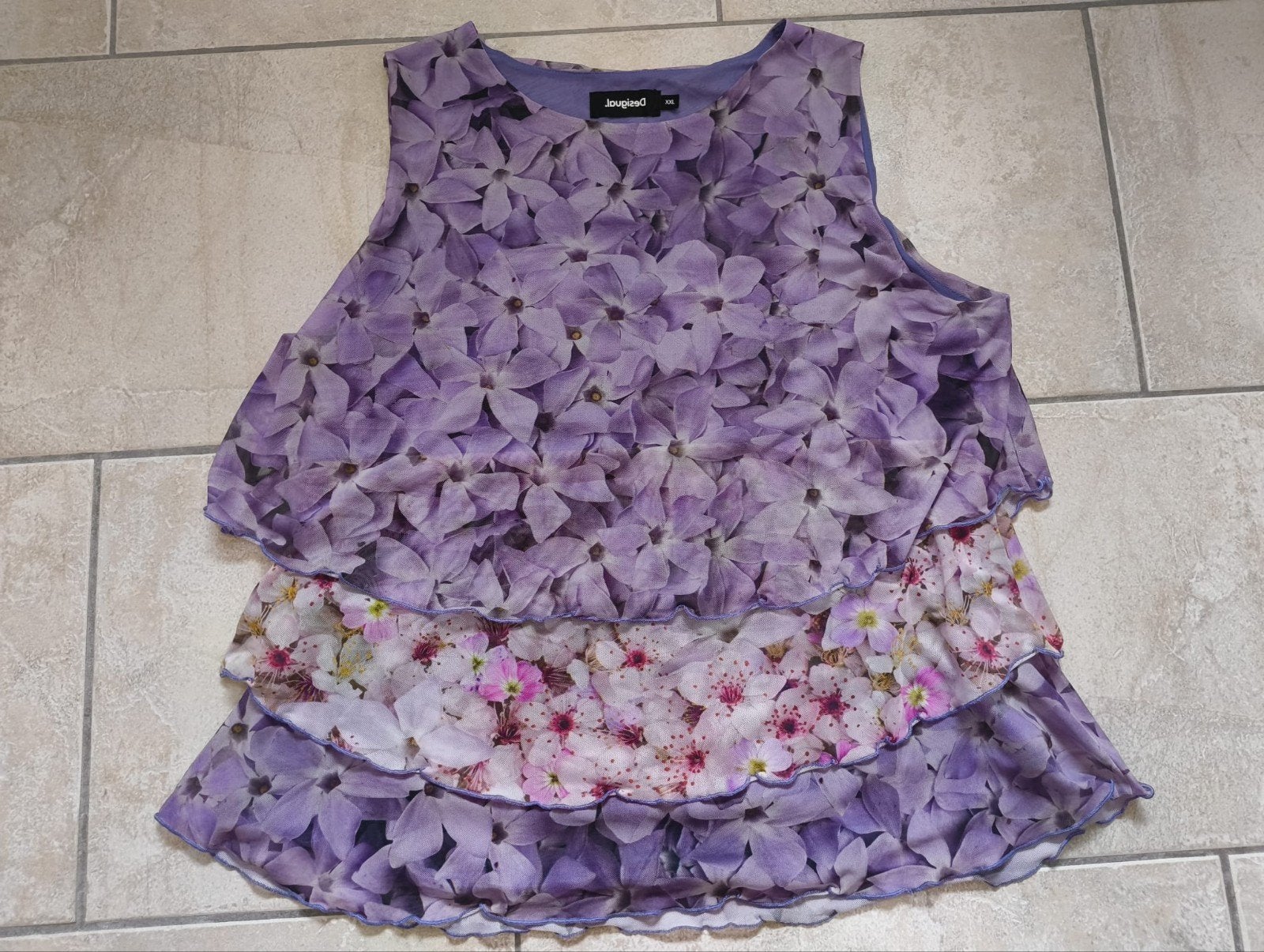 Desigual paarse top met bloemenprint, maat XXL, Kleding | Dames, Tops, Paars, Maat 46/48 (XL) of groter, Nieuw, Ophalen of Verzenden