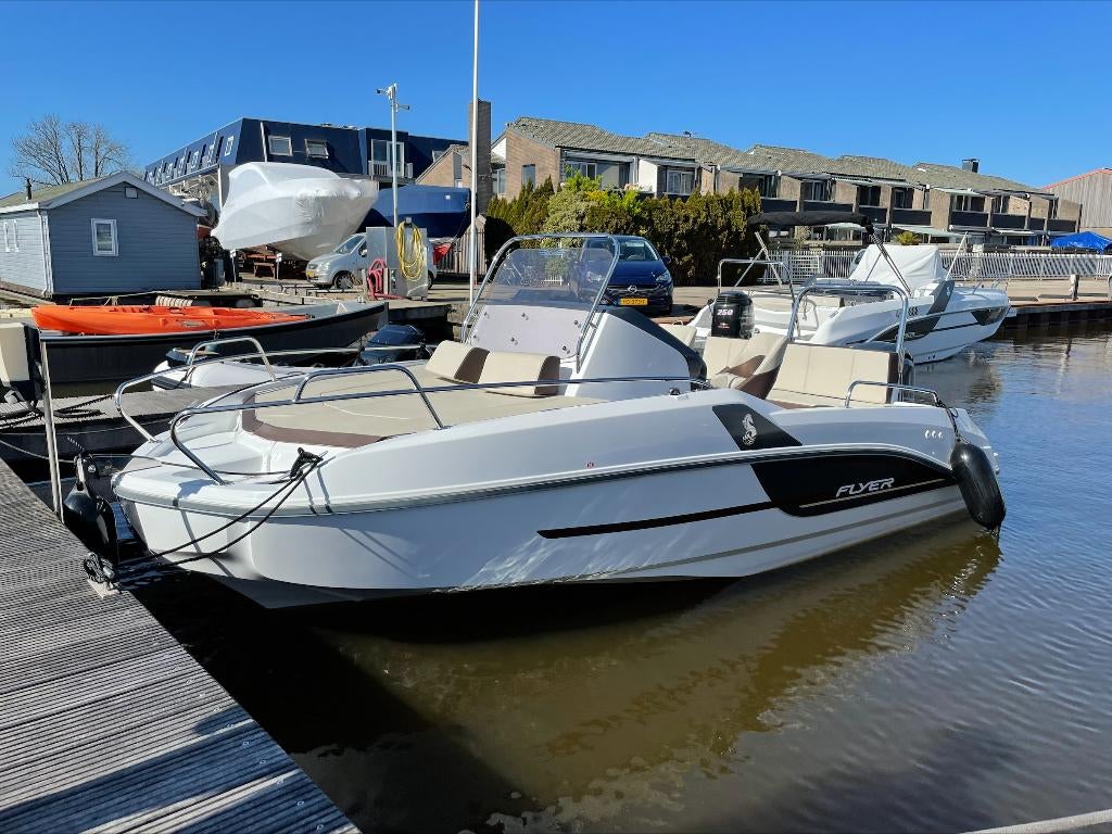 Beneteau Flyer 5.5 SUNdeck, Watersport en Boten, Overige merken, Gebruikt, 5 m, 120 tot 200 pk