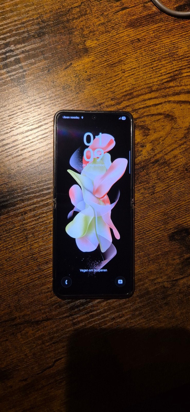 Samsung Galaxy Z Flip 4, Telecommunicatie, Touchscreen, Ophalen of Verzenden, Roze, Galaxy Z Flip