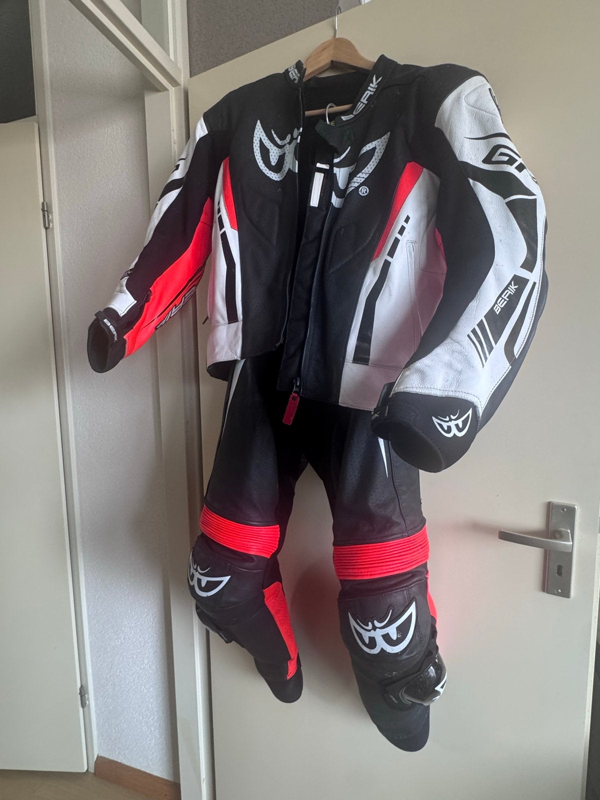Berik Motorpak (jas en broek) - Maat 54 - Zeer goede staat, Motoren, Kleding | Motorkleding, Ophalen, Tweedehands, Heren, Jas | leer