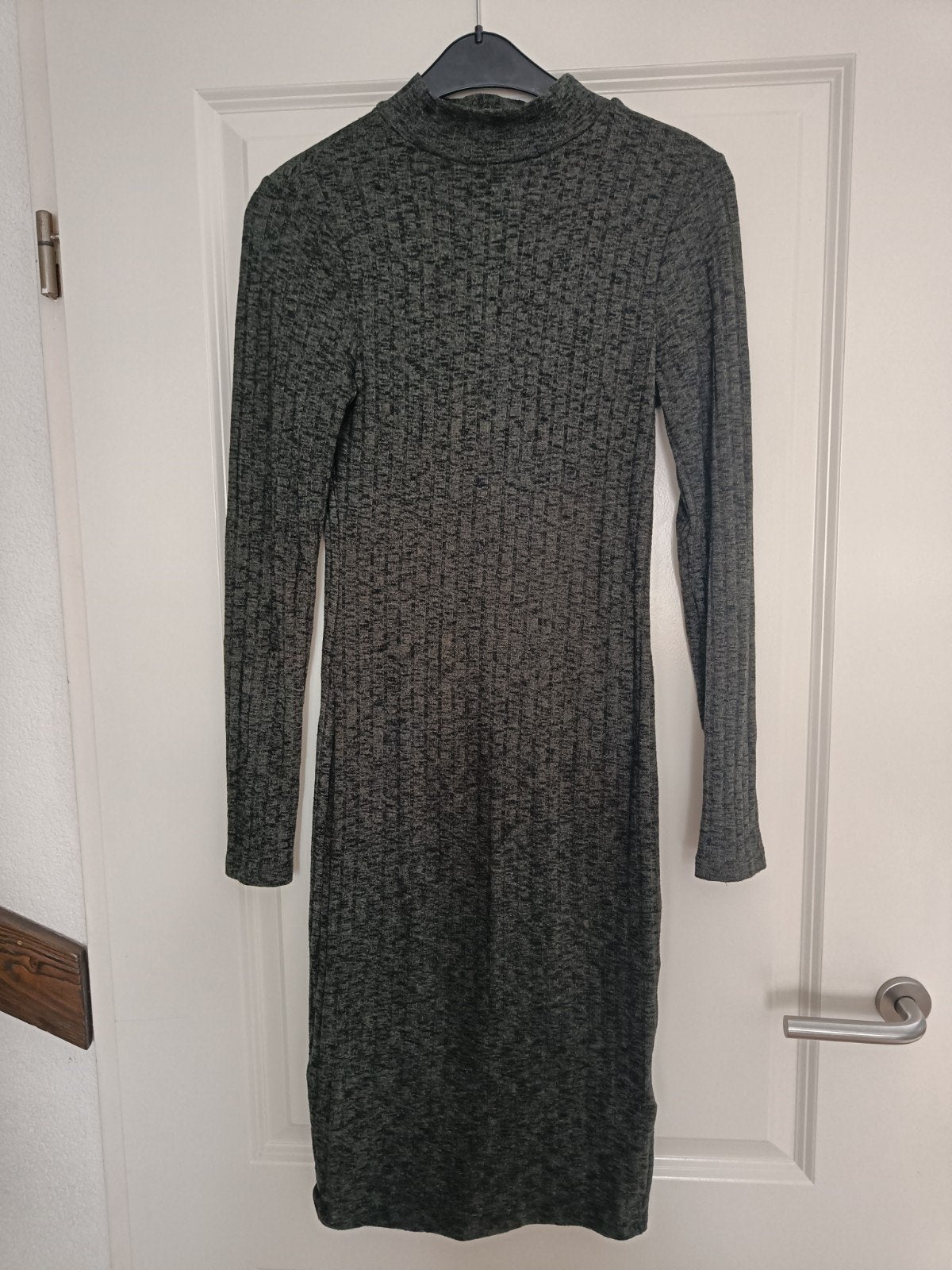 Nauwsluitende jurk van The Sting Essentials., Kleding | Dames, Ophalen of Verzenden, Gedragen, Groen