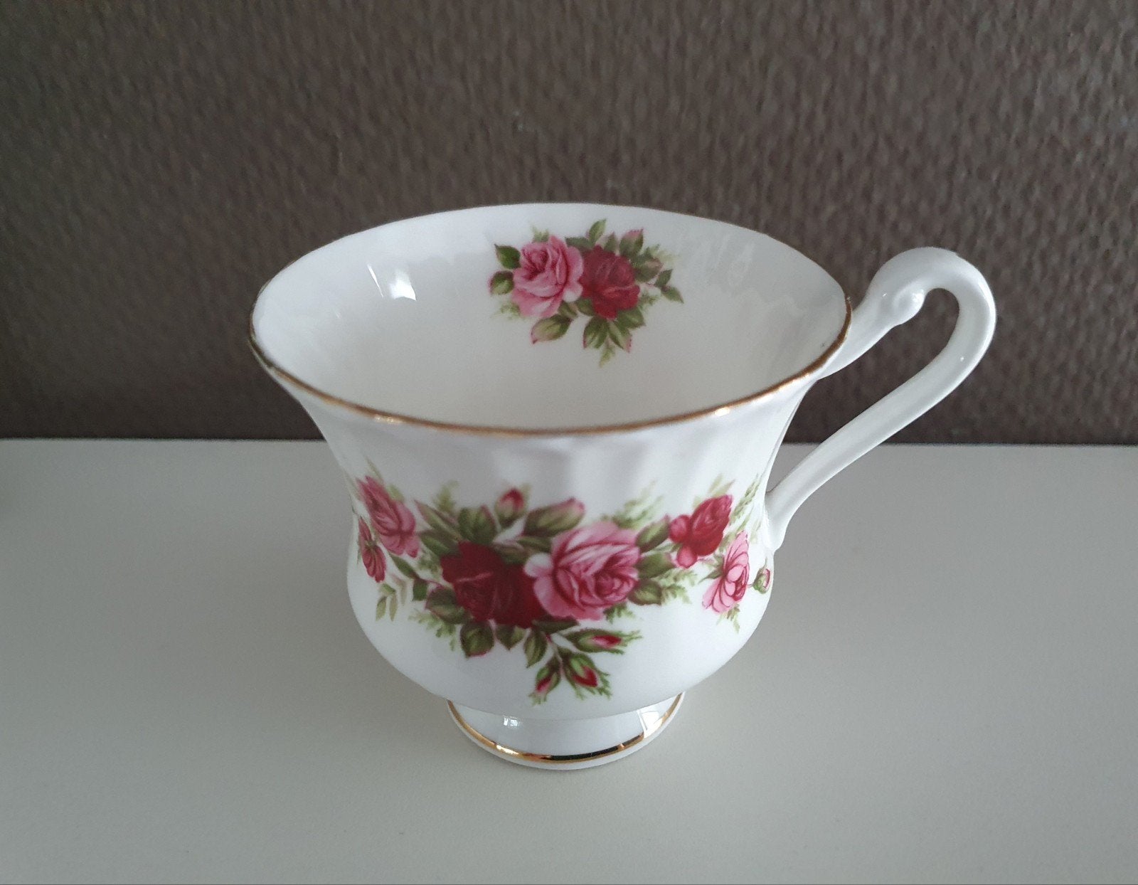 Royal Standard English Rose theekopje, Fine Bone China, Ophalen of Verzenden