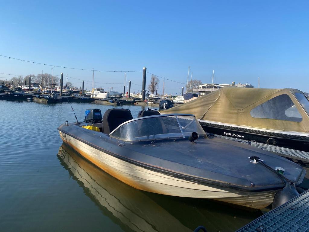 Mooie speedboot met 30 pk suzuki elektrisch gestart, Watersport en Boten, Ophalen, Gebruikt, Minder dan 70 pk, Buitenboordmotor