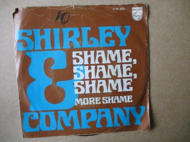 s4697 shirley and company - shame shame shame, Ophalen, Gebruikt, Overige genres, 7 inch