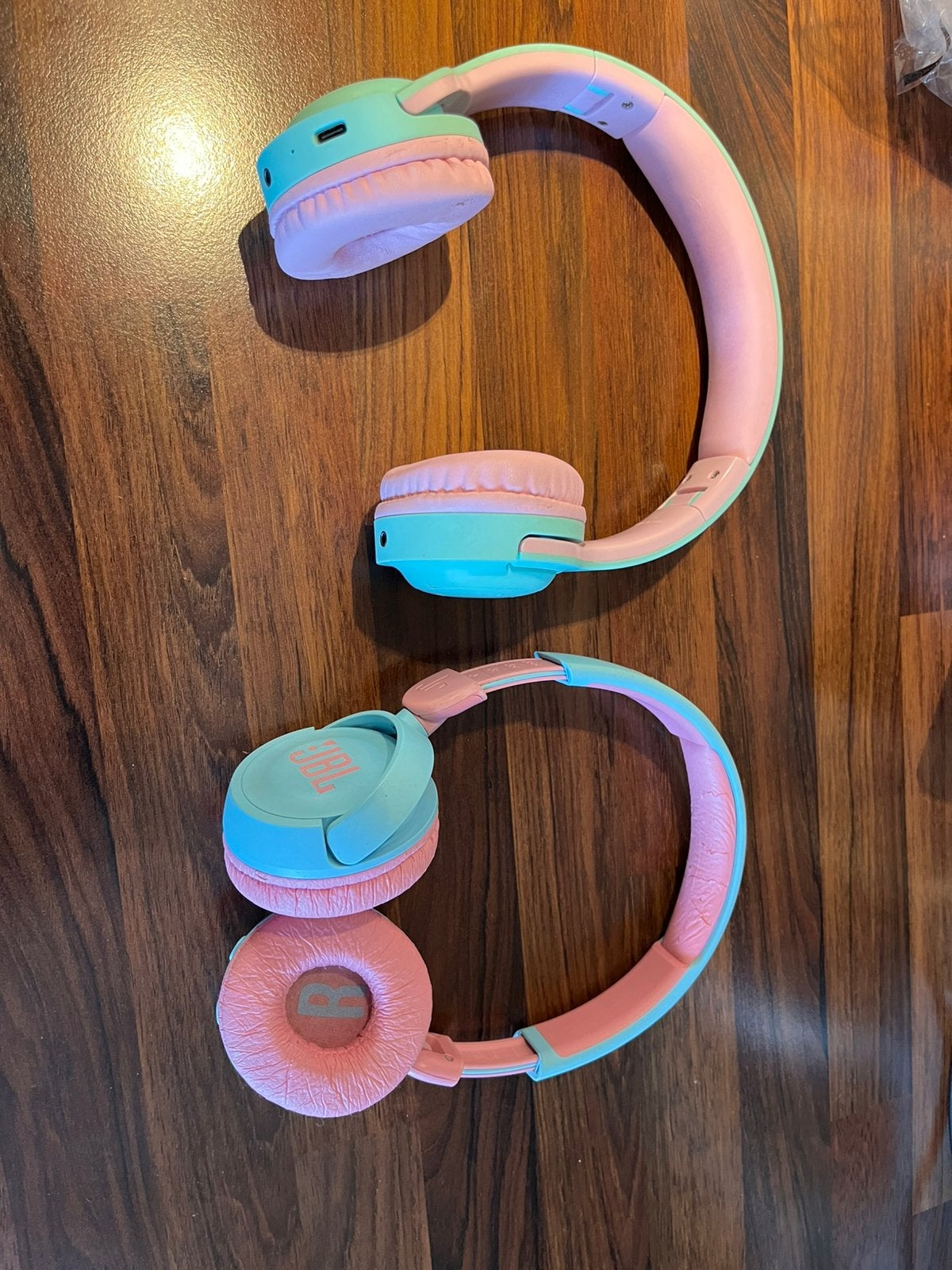 Kinder koptelefoons JBL en Wisec, Ophalen of Verzenden, Zo goed als nieuw