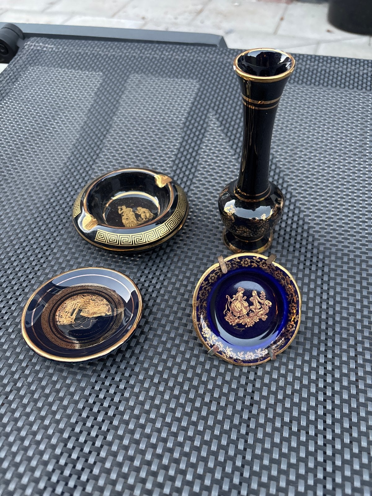 Griekse decoratieve set: asbak, vaas en schotels (24k goud), Ophalen